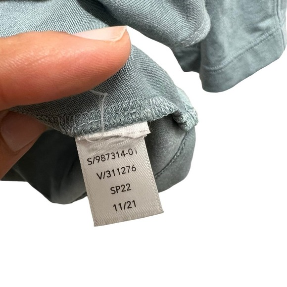 Athleta Embody Twist-Front Top Sage Green‎ Size Large - Picture 6 of 10